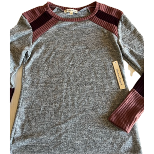 Above and Beyond Sweater.   #1385.   NWT